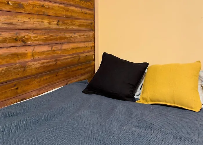 Apartment Stylish 2-room Near Kadriorg Tallinn